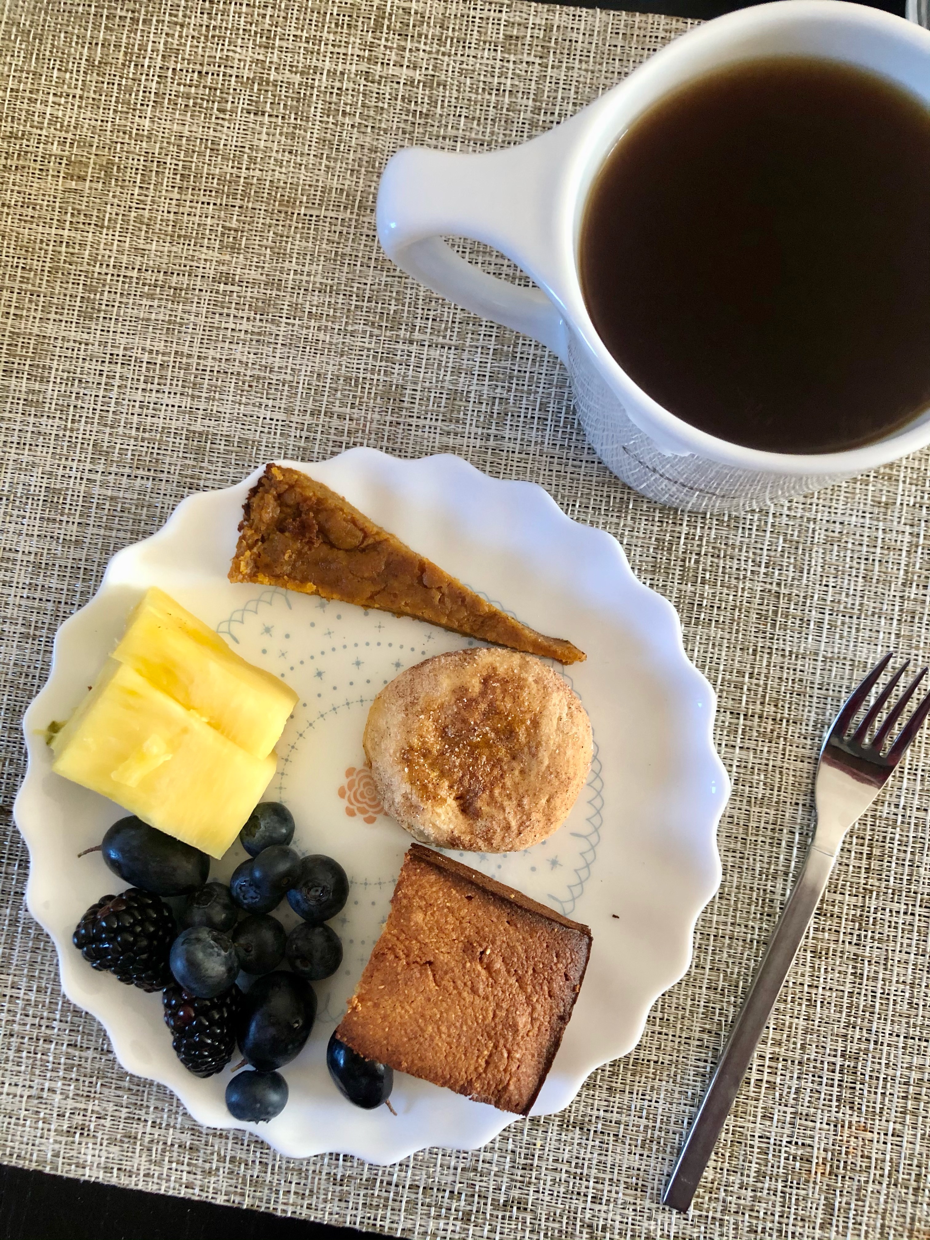 thanksgiving plate joyful eats comfort cozy movement currently loving